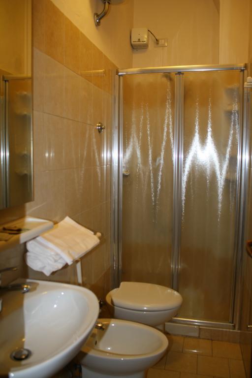 Guest House Roma Prato Bilik gambar
